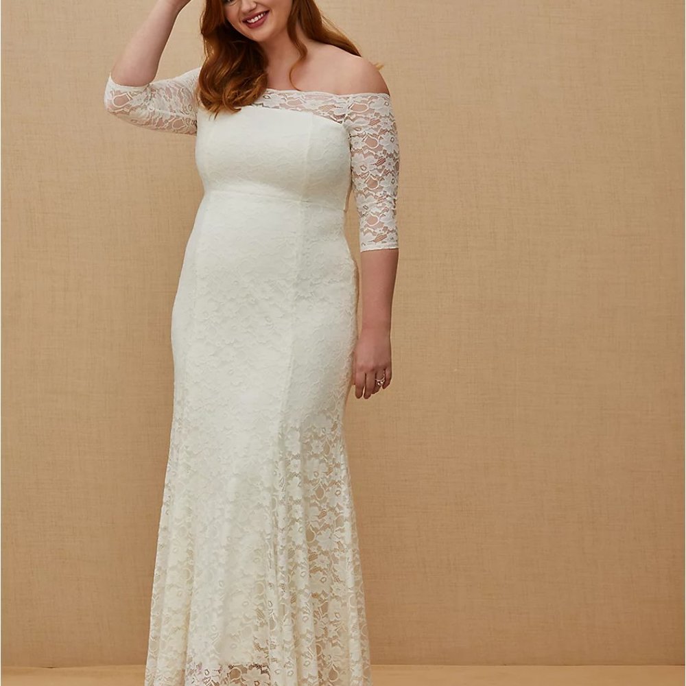 NWT Torrid Wedding Gown/Dress Ivory Lace Off Shoulder Fit & Flare 18 - Picture 3 of 15
